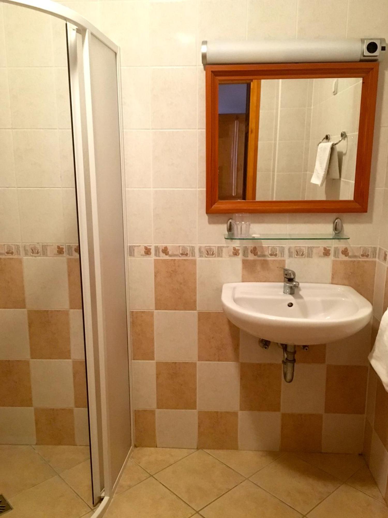 Racz Fogado Hotel Kisoroszi Eksteriør billede